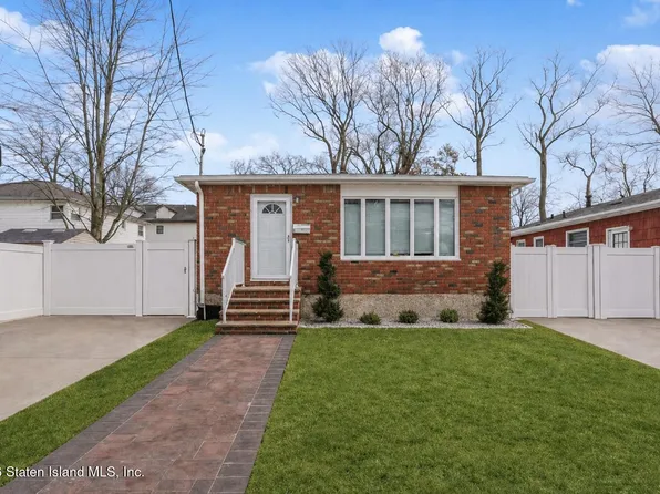 11 N Rhett Ave, Staten Island, NY 10308