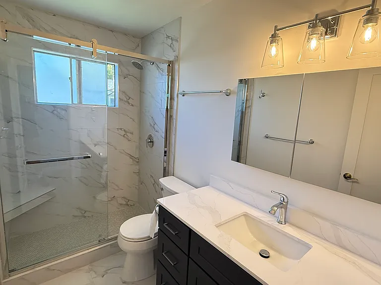 190 Sierra Dr #C — Photo 5