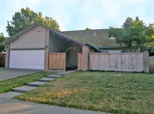 329 Ridgeview Dr, Petaluma, CA 94952