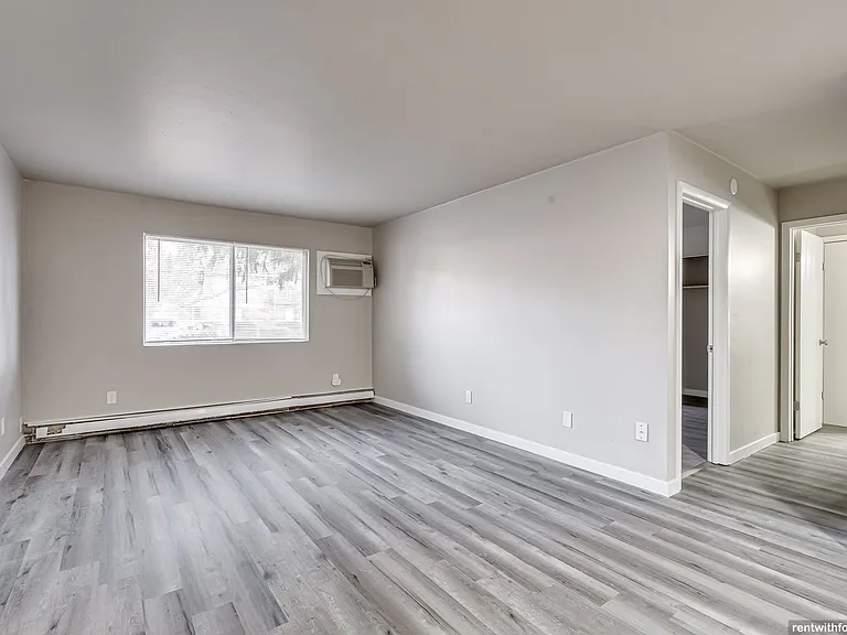 EVERGREEN PLACE — Photo 51