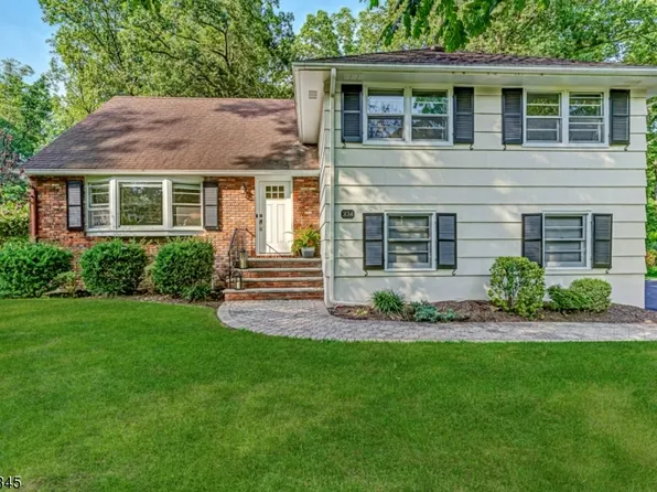 334 Rolling Rock Rd, Mountainside Boro, NJ 07081