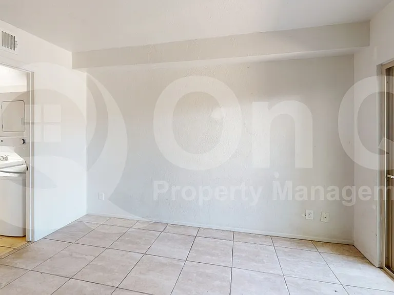 1620 N Wilmot Rd #118 — Photo 7