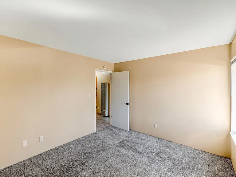 3060 Sunset Ave #F204 — Photo 18