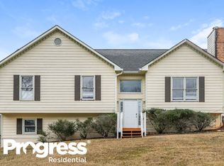 4806 Willowwood Dr NE, Kennesaw, GA 30144
