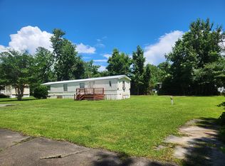 247 Hedge St, Kingsland, GA 31548