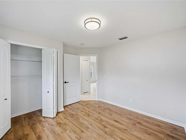 2260 Mistleto Ln — Photo 30