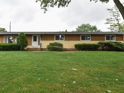 1063 Spring Valley Rd, Burlington, WI, 53105