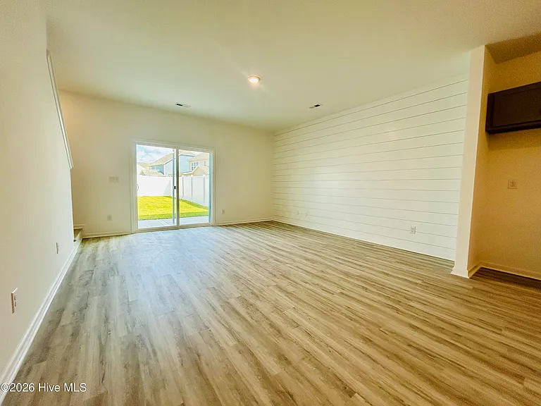 7126 Fisk Dr NE #94 — Photo 5