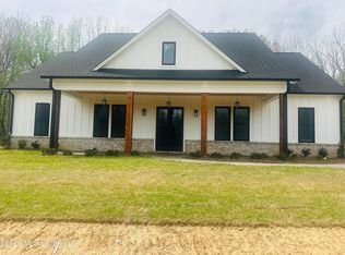 4272 S Red Banks Rd, Byhalia, MS 38611