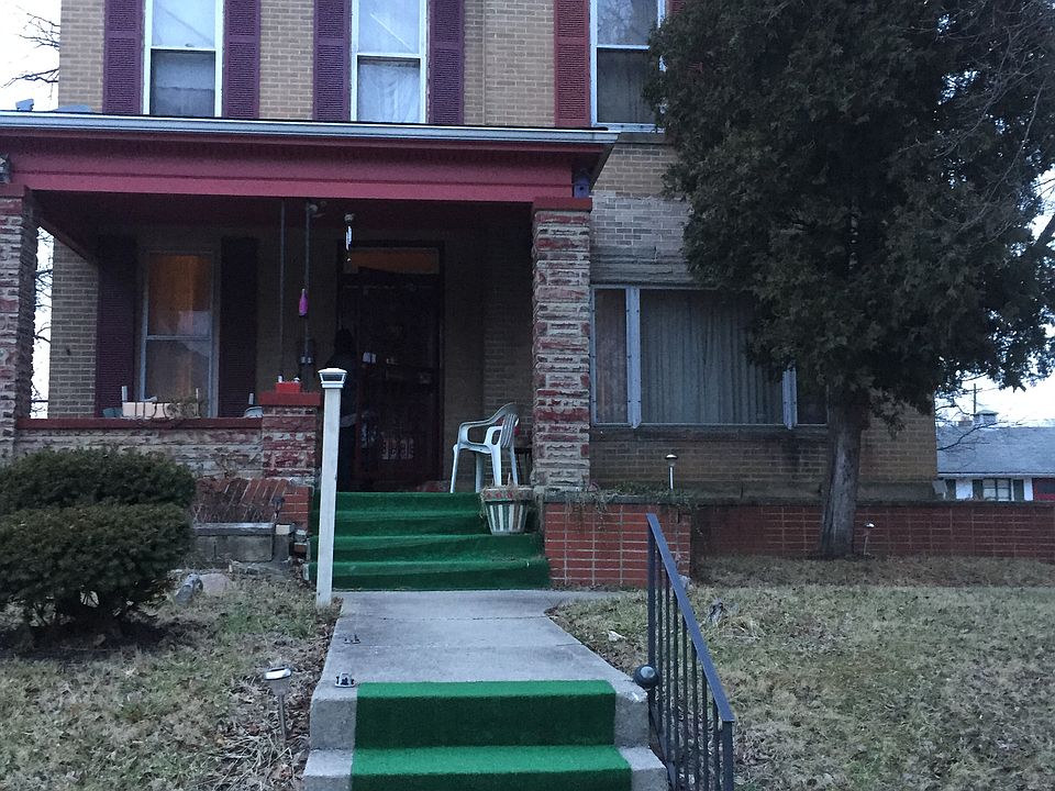 1st image of 1580 Granville St