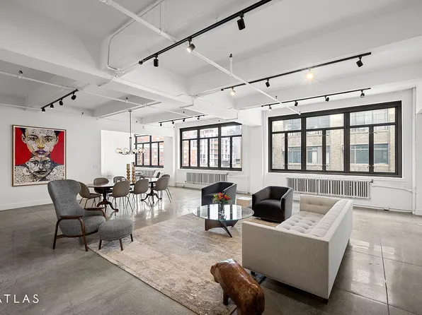 360 W 36th St APT 6N, New York, NY 10018