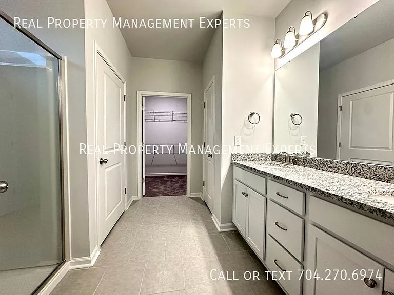 8197 McCormick St — Photo 11
