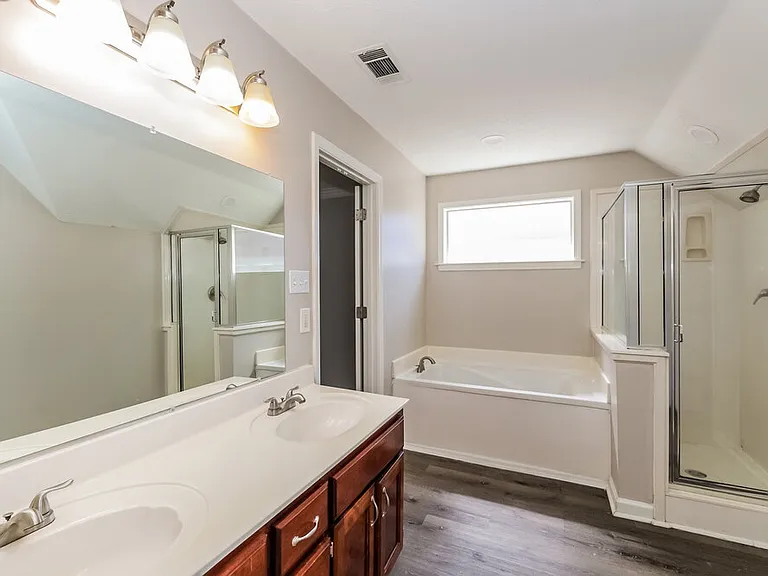 10047 Cameron Ridge Trl — Photo 13
