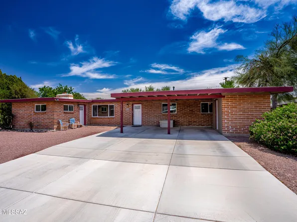 6910 E Calle Canis, Tucson, AZ 85710