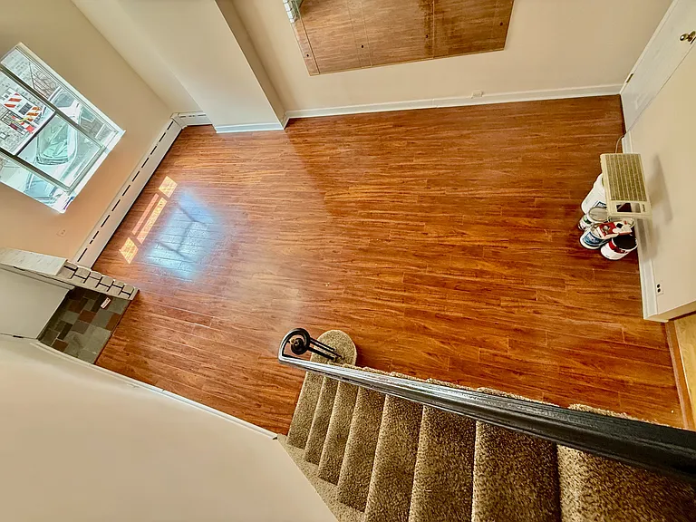 2416 S Juniper St — Photo 8