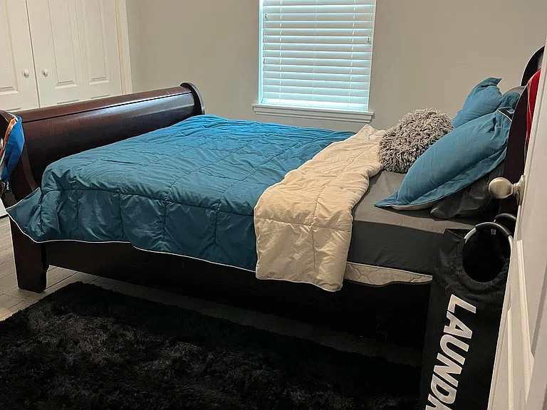 Plymouth Creek Cir — Photo 11