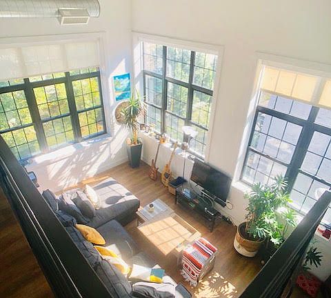 2nd image of 136 Alexander Ave #4P