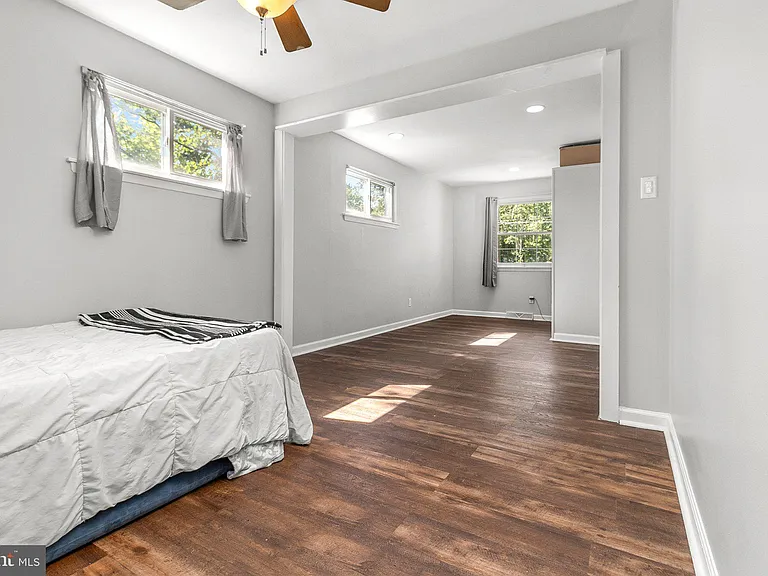 309 California Trl — Photo 26
