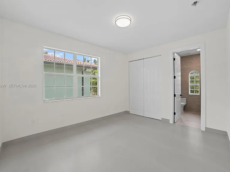 3040 SW 44th Ct — Photo 42