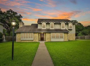 6902 Worcester Dr, Spring, TX 77379