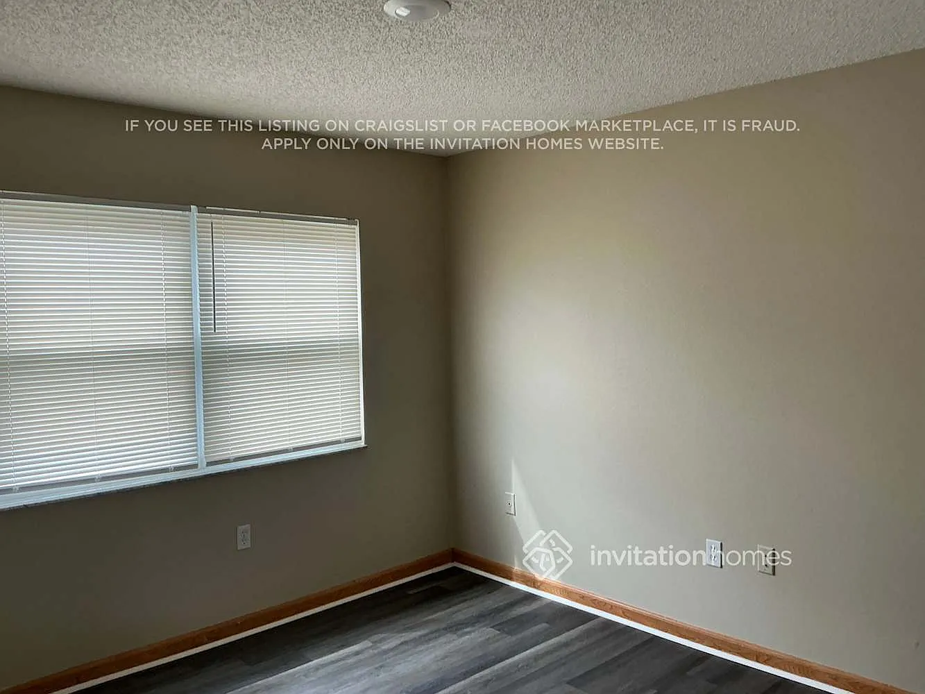 12402 68th St Largo, FL 33773 — Photo 2