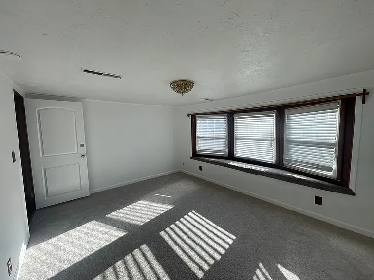 1008A E Denim Dr — Photo 20