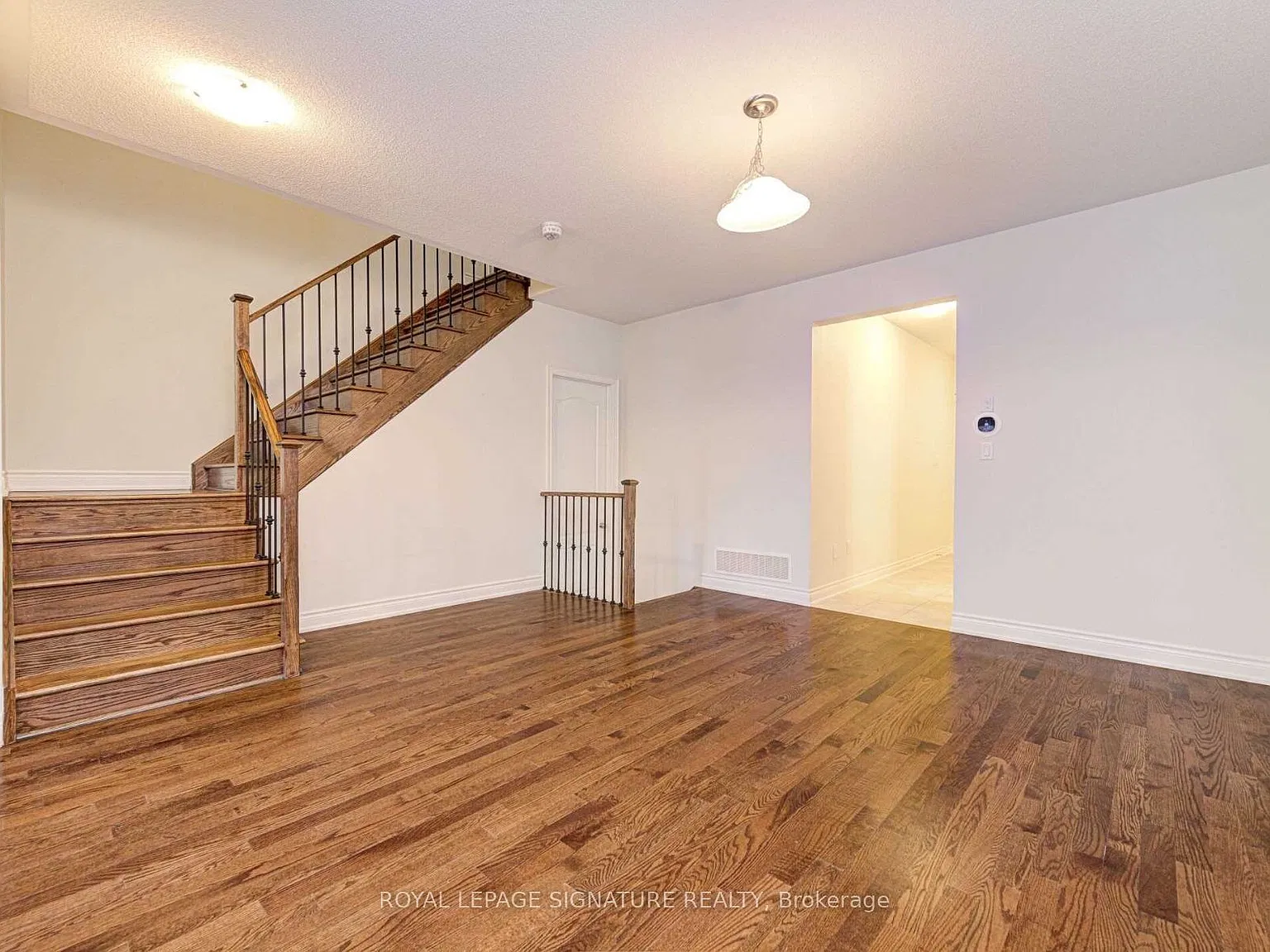 4 bed, $3,800 — Photo 4