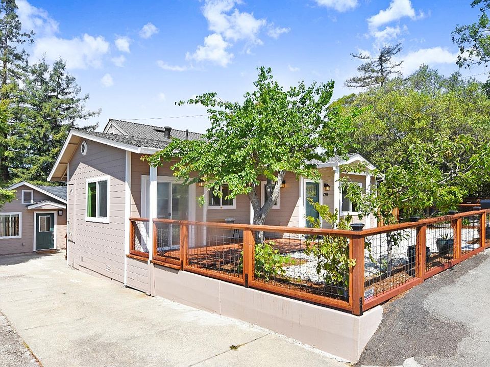 1st image of 1211 - 1211 A Nielsen Avenue