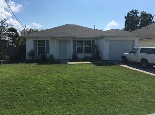 37 Kathleen Dr, Mary Esther, FL 32569