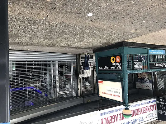 Rented by 18 REALTY | media 10