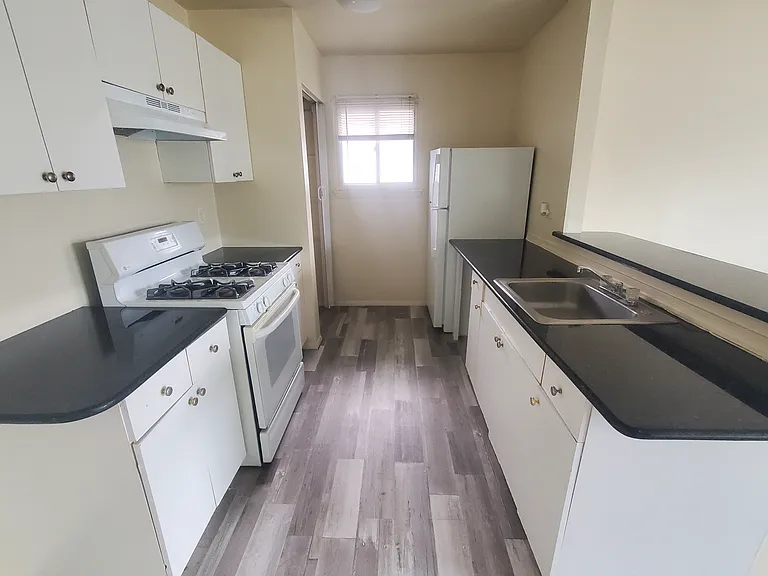 1731 Fountain Rock Way — Photo 3