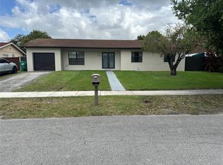 11015 SW 158th Ter, Miami, FL 33157