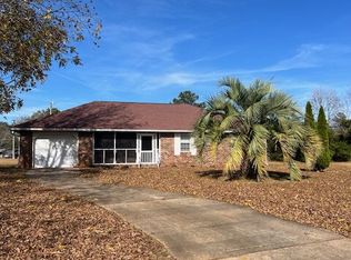 3375 Bluff Dr, Dalzell, SC 29040