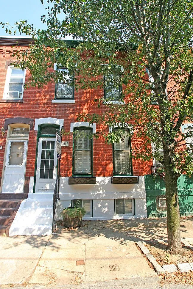 885 N Stillman St photo 1