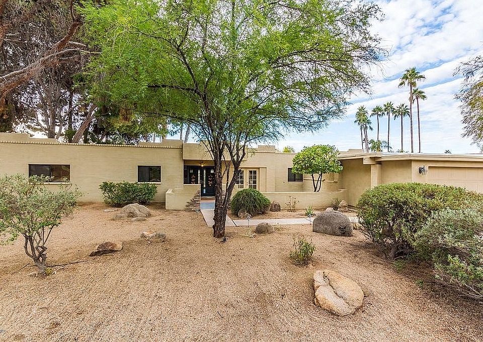 1st image of 215 W El Caminito Dr