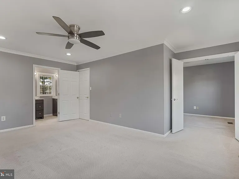 2621 John Milton Dr — Photo 22