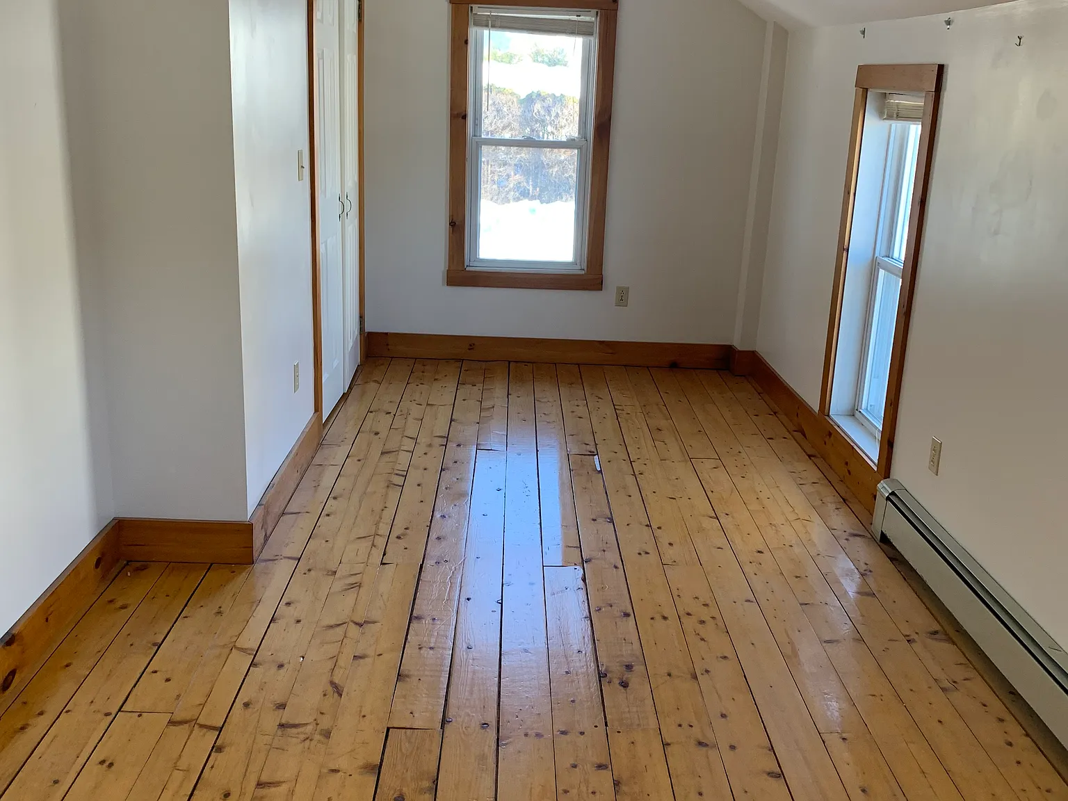 2 bed, 1.5 bath, $1,600 — Photo 3