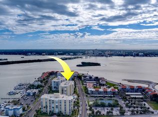 851 Bayway Blvd APT 102, Clearwater, FL 33767