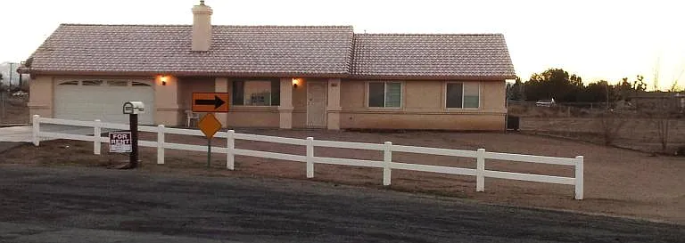 Beautifully elegant curb appeal home!