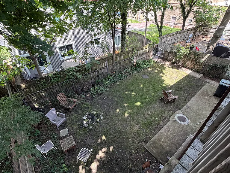 1226 Sherman Ave #2S — Photo 15