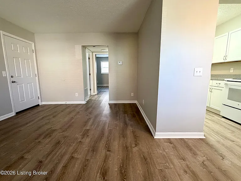 1922 Silver St #4 — Photo 3