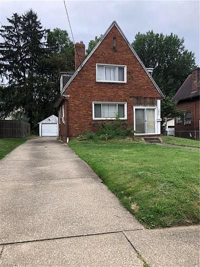 1st image of 1822 Goodyear Blvd