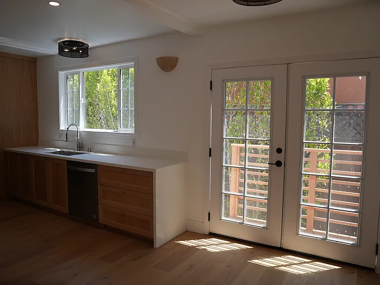 1020 N La Jolla Ave #1020 — Photo 22