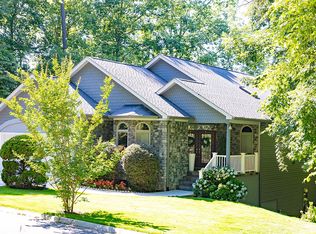 15102 Beacon Ridge Dr, Seneca, SC 29678