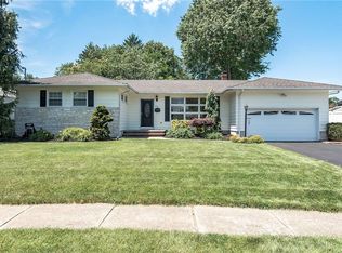 122 Risoli Ter, South Plainfield, NJ 07080