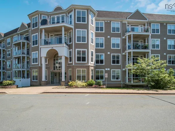 168 Green Village Ln Unit 305, Halifax, NS B2Y 0A2