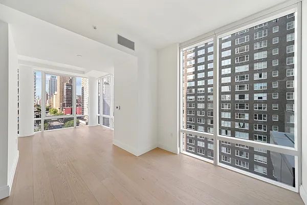 Rented by Oxford Property Group | media 27