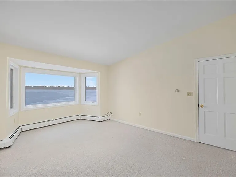 79 Boyce Ave — Photo 17