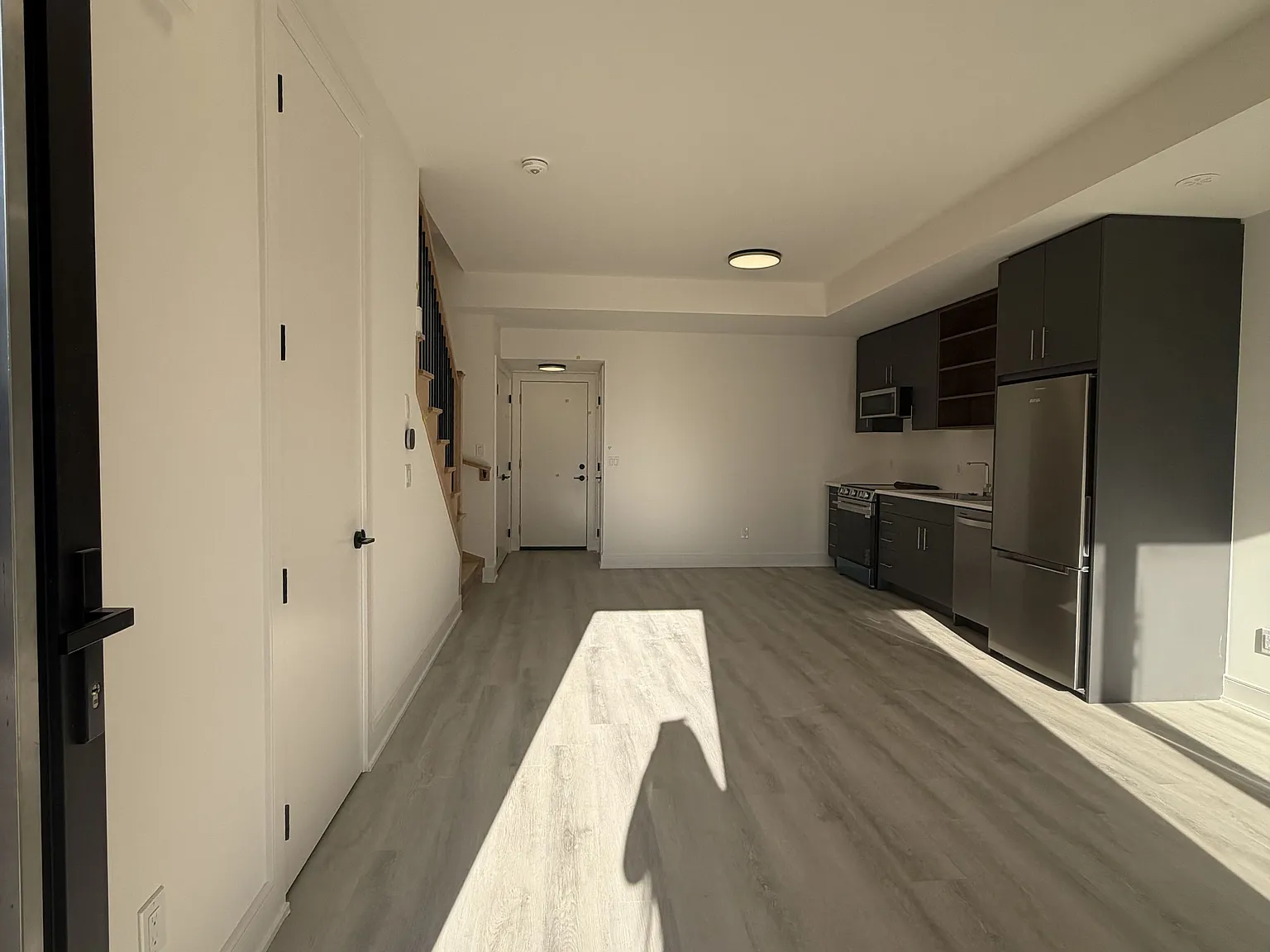 1 bed, $1,950 — Photo 2