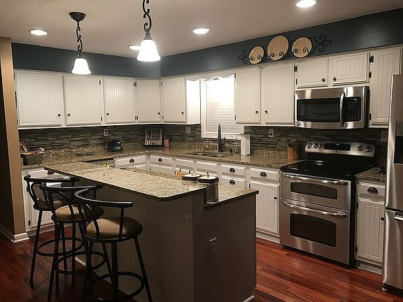 4th image of this home